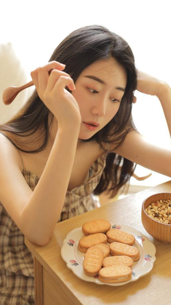 老扒和法容主界面展示